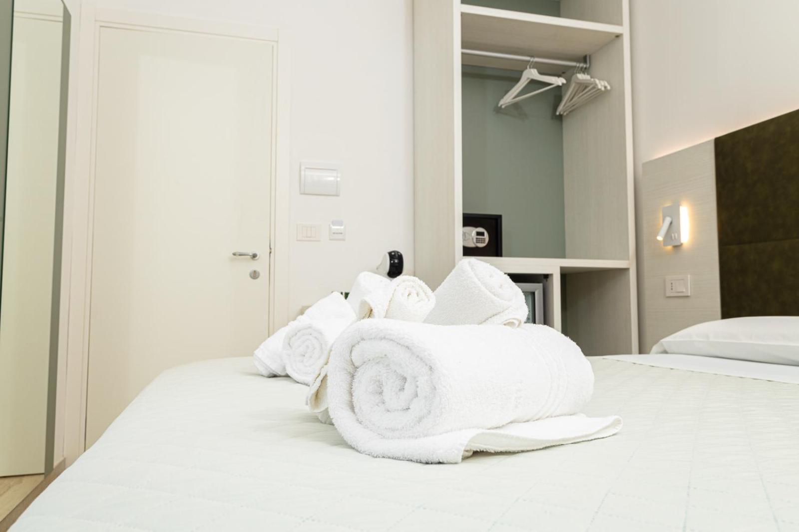 Gallo'S City Rooms Termoli Exterior foto
